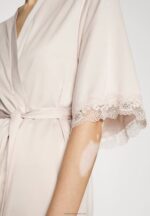 Z62T1078 Women Anna Field Dressing Gown Off-White - Image 6