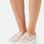 Z62T1187 Women Anna Field Slip-Ons Beige