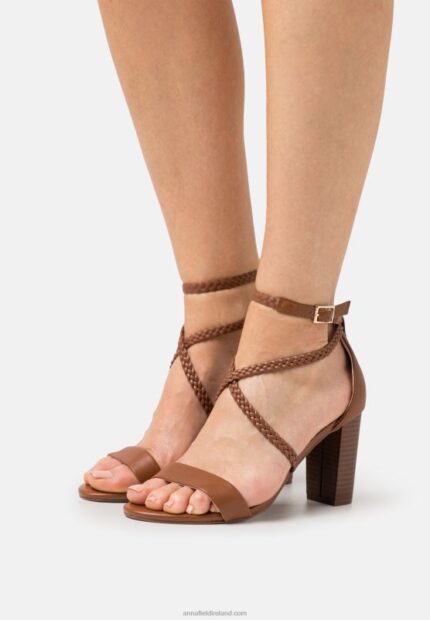 Z62T1425 Women Anna Field Leather Sandals Cognac