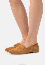 Z62T1819 Women Anna Field Leather Slip-Ons Cognac