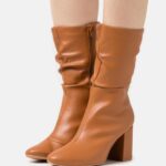 Z62T2196 Women Anna Field Boots Cognac