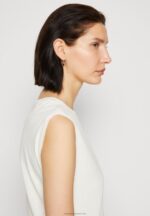 Z62T343 Women Anna Field Basic T-Shirt Off-White - Image 4