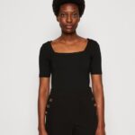 Z62T375 Women Anna Field Print T-Shirt Black