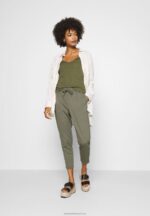 Z62T381 Women Anna Field Top Olive Night - Image 2