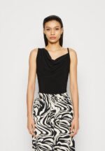 Z62T386 Women Anna Field Top Black