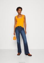 Z62T393 Women Anna Field Top Orange - Image 2