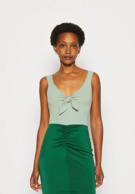 Z62T409 Women Anna Field Top Light Green