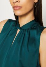Z62T433 Women Anna Field Top Green - Image 6