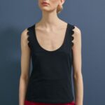 Z62T439 Women Anna Field Top Black