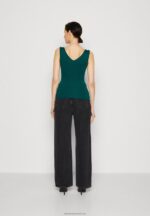 Z62T490 Women Anna Field Top Dark Green - Image 3