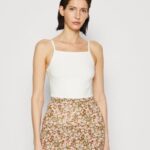 Z62T492 Women Anna Field Top Off-White