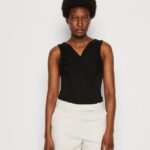 Z62T498 Women Anna Field Top Black