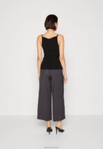 Z62T500 Women Anna Field Top Black - Image 3