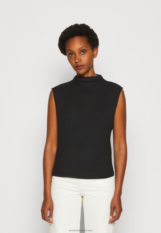 z62t502_women_anna_field_top_black.jpg Z62T502 Women Anna Field Top Black - Image 1