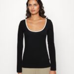 Z62T520 Women Anna Field Long Sleeved Top Black