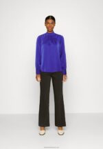 Z62T549 Women Anna Field Long Sleeved Top Blue - Image 2