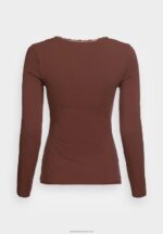 Z62T565 Women Anna Field Long Sleeved Top Brown - Image 2