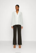 Z62T673 Women Anna Field Button-Down Blouse Off White - Image 2