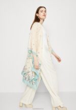 Z62T724 Women Anna Field Cape Yellow - Image 4