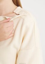 Z62T758 Women Anna Field Sweatshirt Beige - Image 3