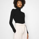 Z62T835 Women Anna Field Jumper Black