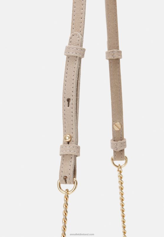 Z62T2415 Women Anna Field Leather Clutch Taupe