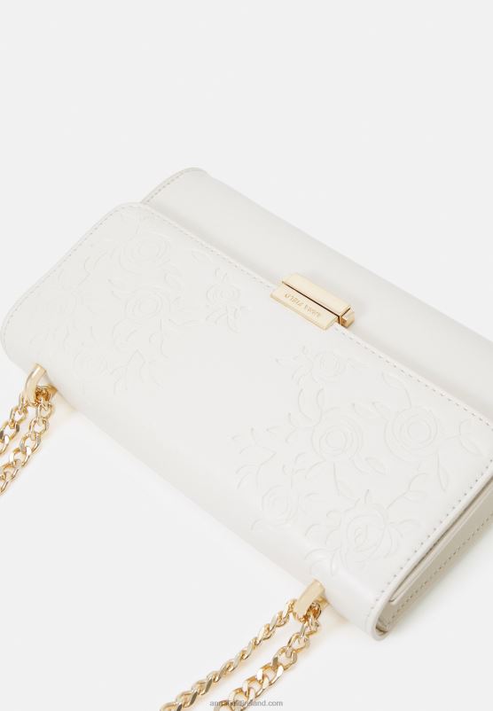 Z62T2437 Women Anna Field Clutch Beige