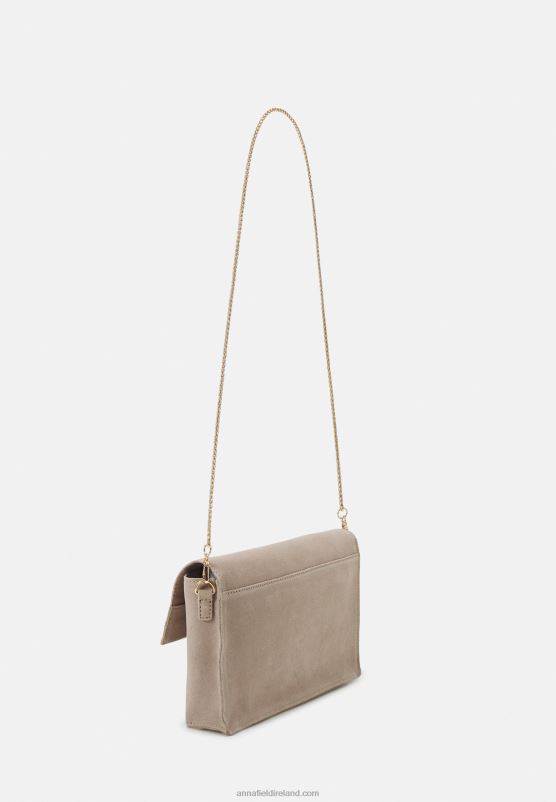 Z62T2445 Women Anna Field Clutch Taupe