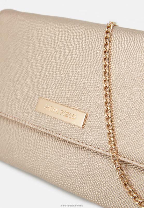 Z62T2451 Women Anna Field Clutch 206 Gold
