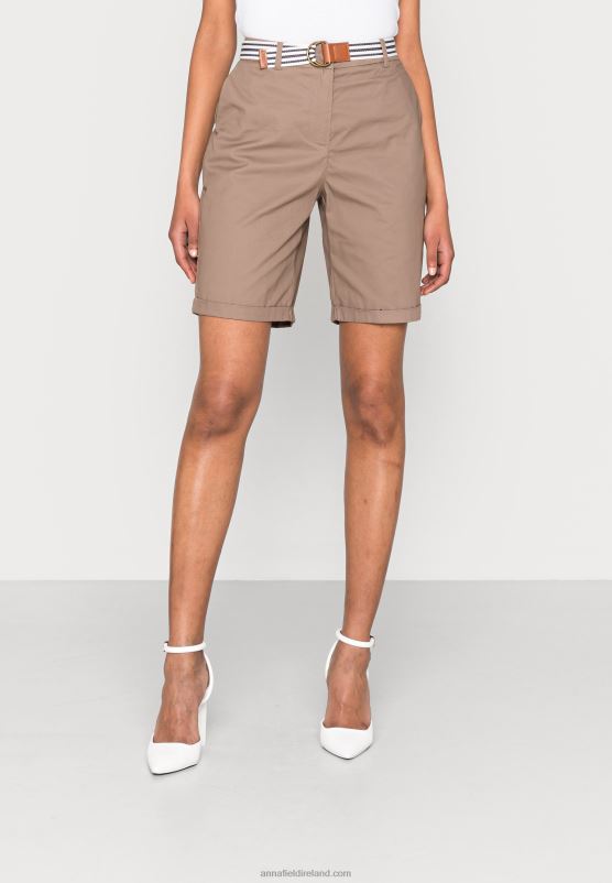 Z62T859 Women Anna Field Shorts Taupe