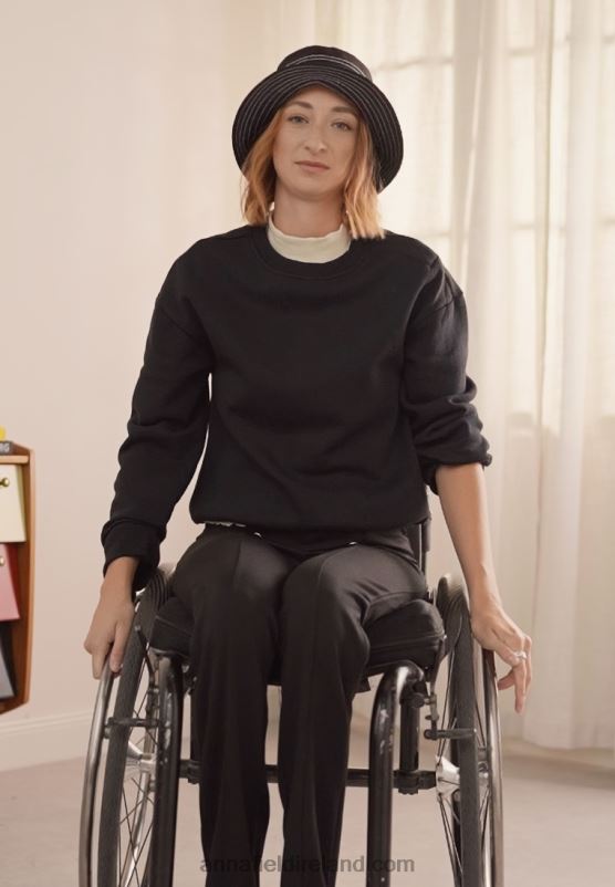 Z62T765 Women Anna Field Sweatshirt Black