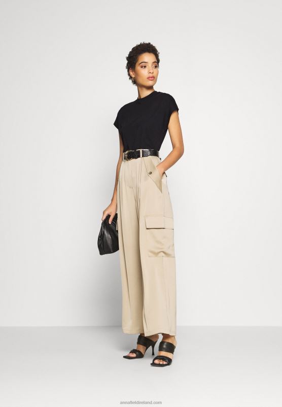 Z62T244 Women Anna Field Basic T-Shirt Black