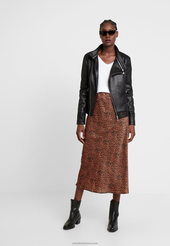 Z62T247 Women Anna Field Basic T-Shirt White