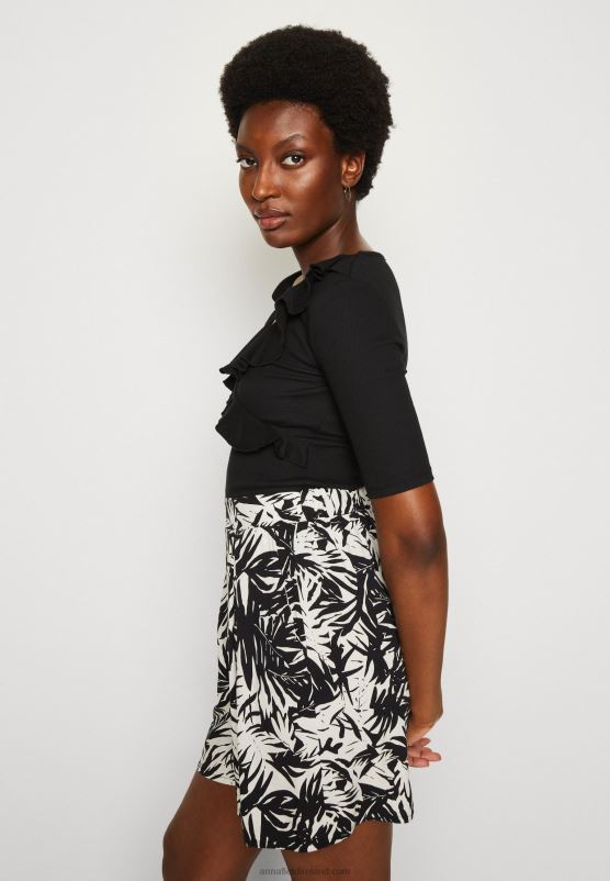 Z62T268 Women Anna Field Print T-Shirt Black