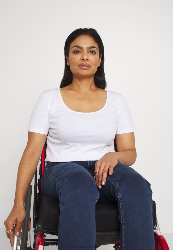 Z62T350 Women Anna Field Basic T-Shirt White