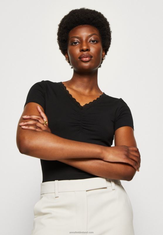 Z62T353 Women Anna Field Print T-Shirt Black