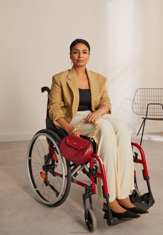 Z62T374 Women Anna Field Basic T-Shirt Black