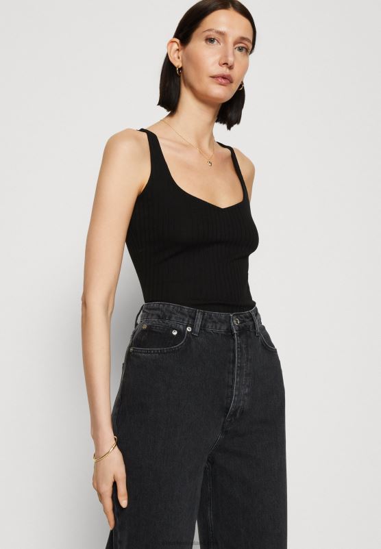 Z62T406 Women Anna Field Top Black