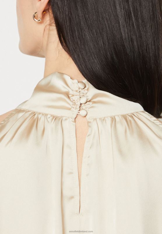 Z62T408 Women Anna Field Top Off-White