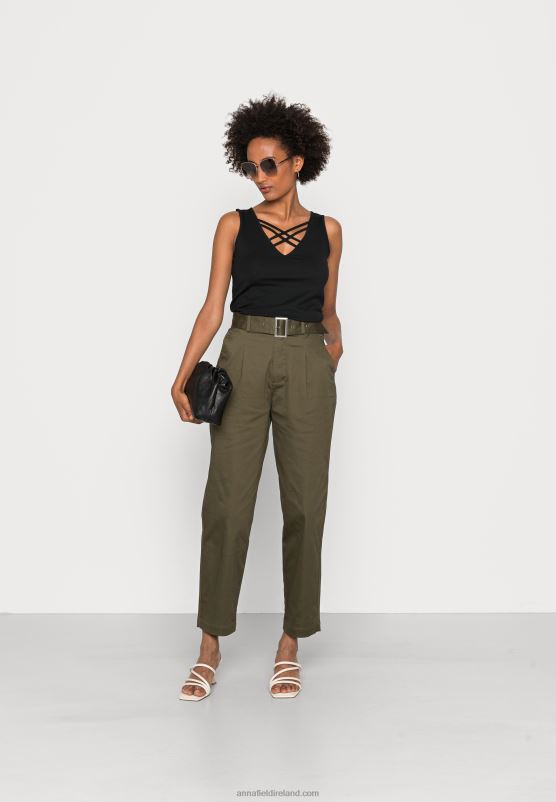 Z62T423 Women Anna Field Top Black