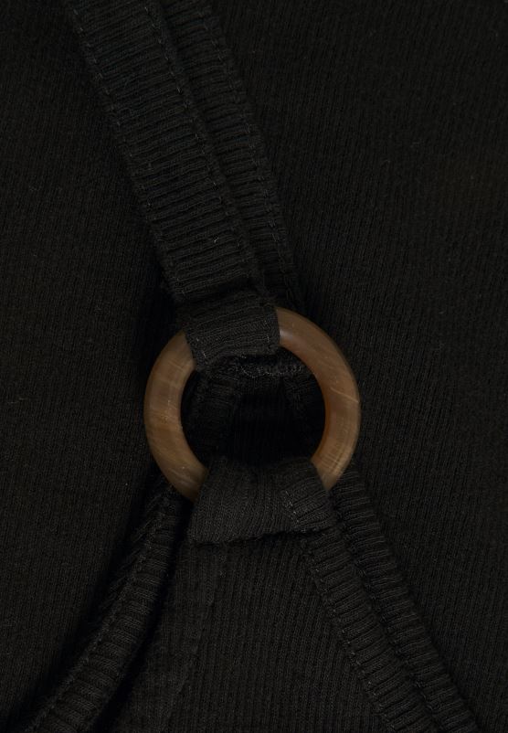 Z62T424 Women Anna Field Top Black