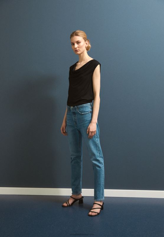 Z62T459 Women Anna Field Top Black