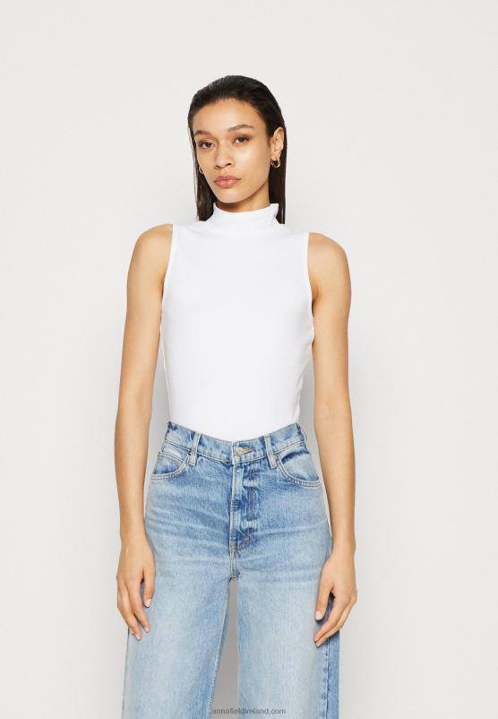 Z62T465 Women Anna Field Top White