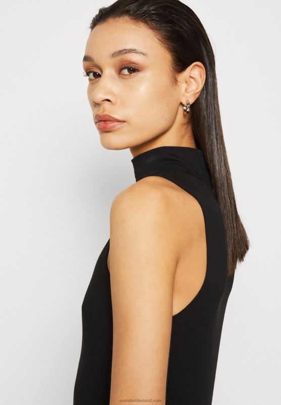 Z62T466 Women Anna Field Top Black