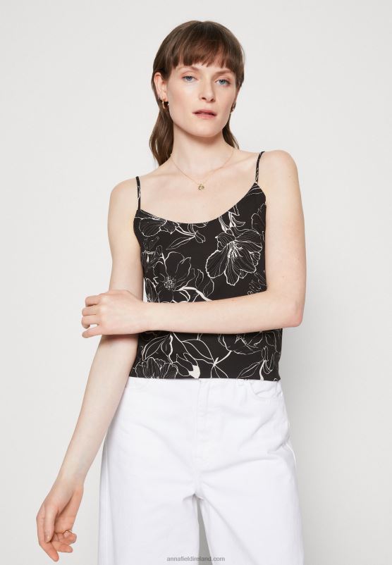 Z62T477 Women Anna Field Top Black/White