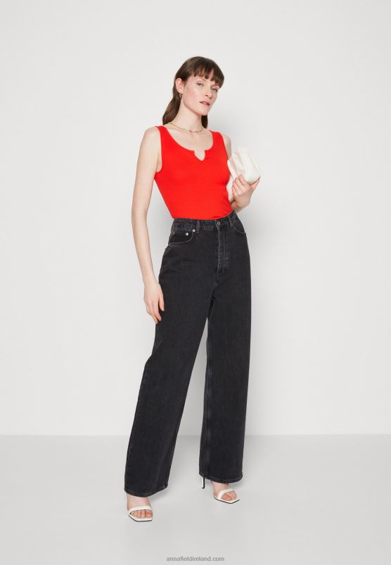 Z62T482 Women Anna Field Top Red