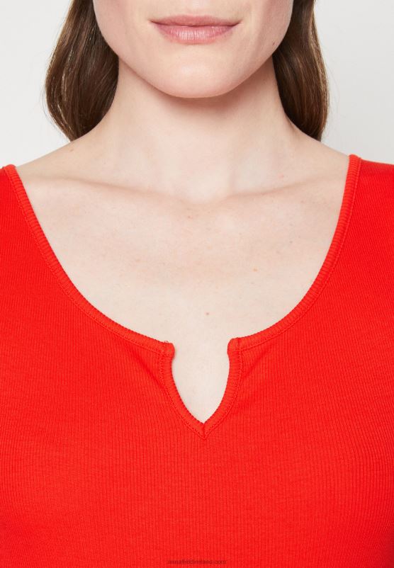 Z62T482 Women Anna Field Top Red