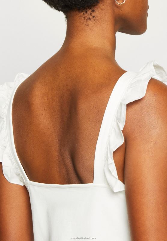 Z62T491 Women Anna Field Top White