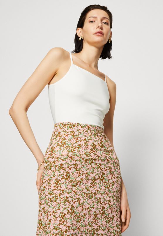 Z62T492 Women Anna Field Top Off-White