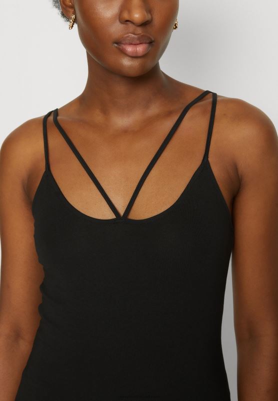 Z62T494 Women Anna Field Top Black